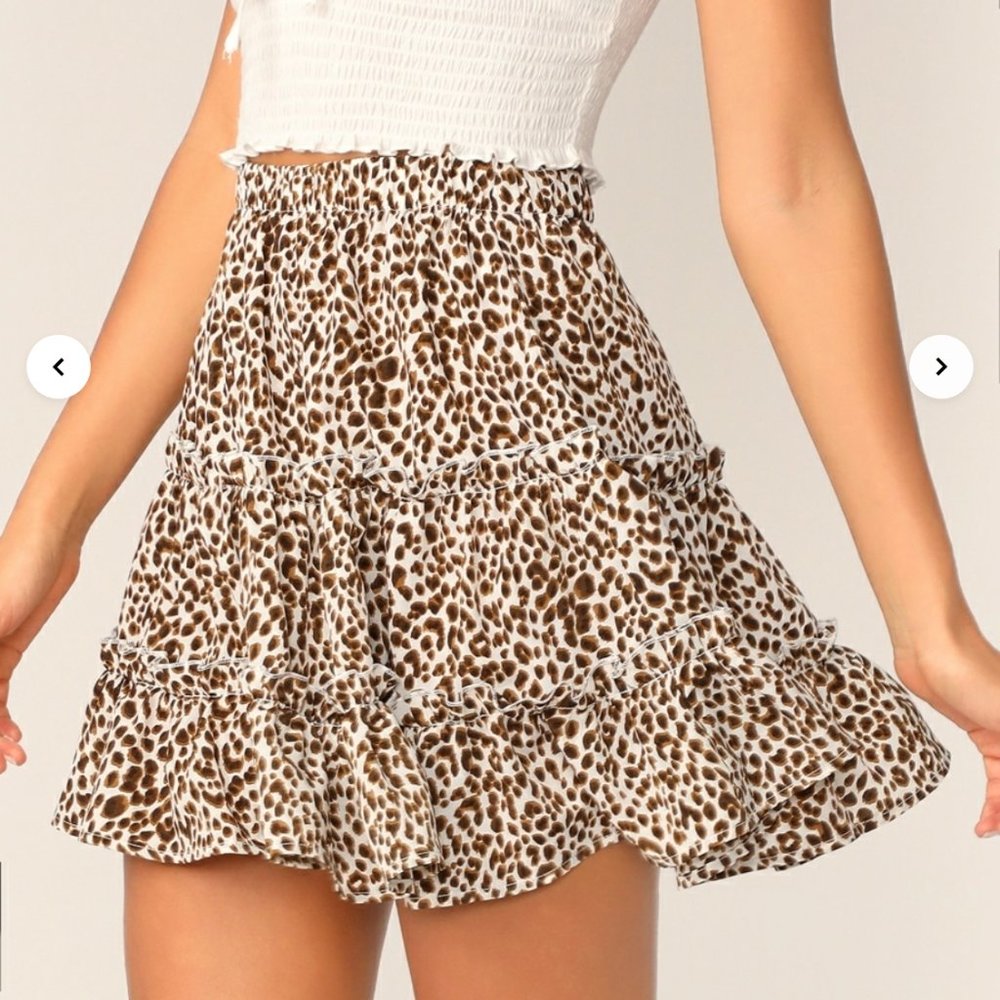 SHEIN Ruffled Leopard Print Mini Skater Skirt